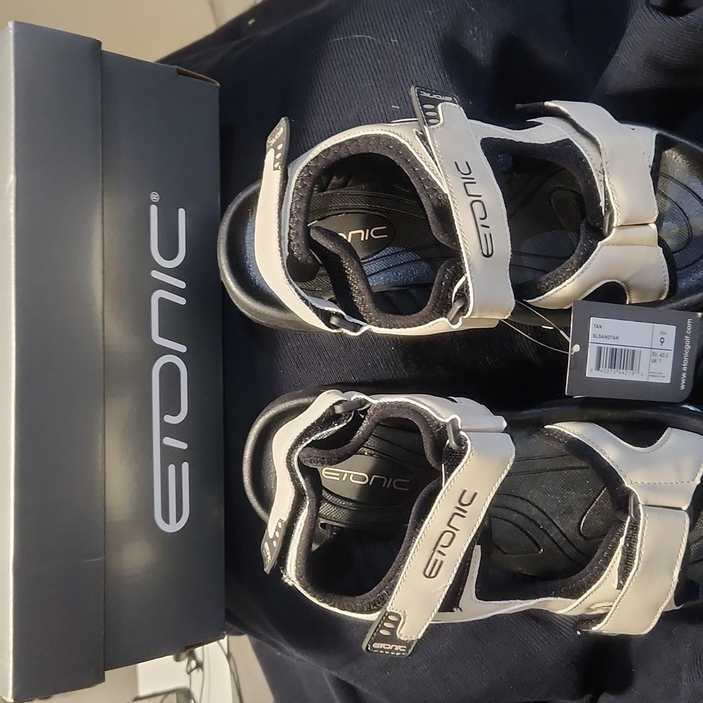Womens Etonic golf sandals size 9